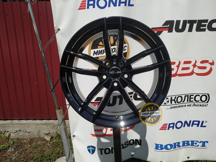 Gmp Italia Swan Black glossy